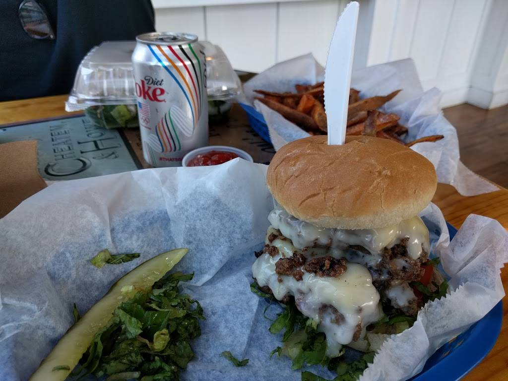 Wise Guys Burgers & More | restaurant | 118 E Main St, Orange, VA 22960, USA | 5406619794 OR +1 540-661-9794