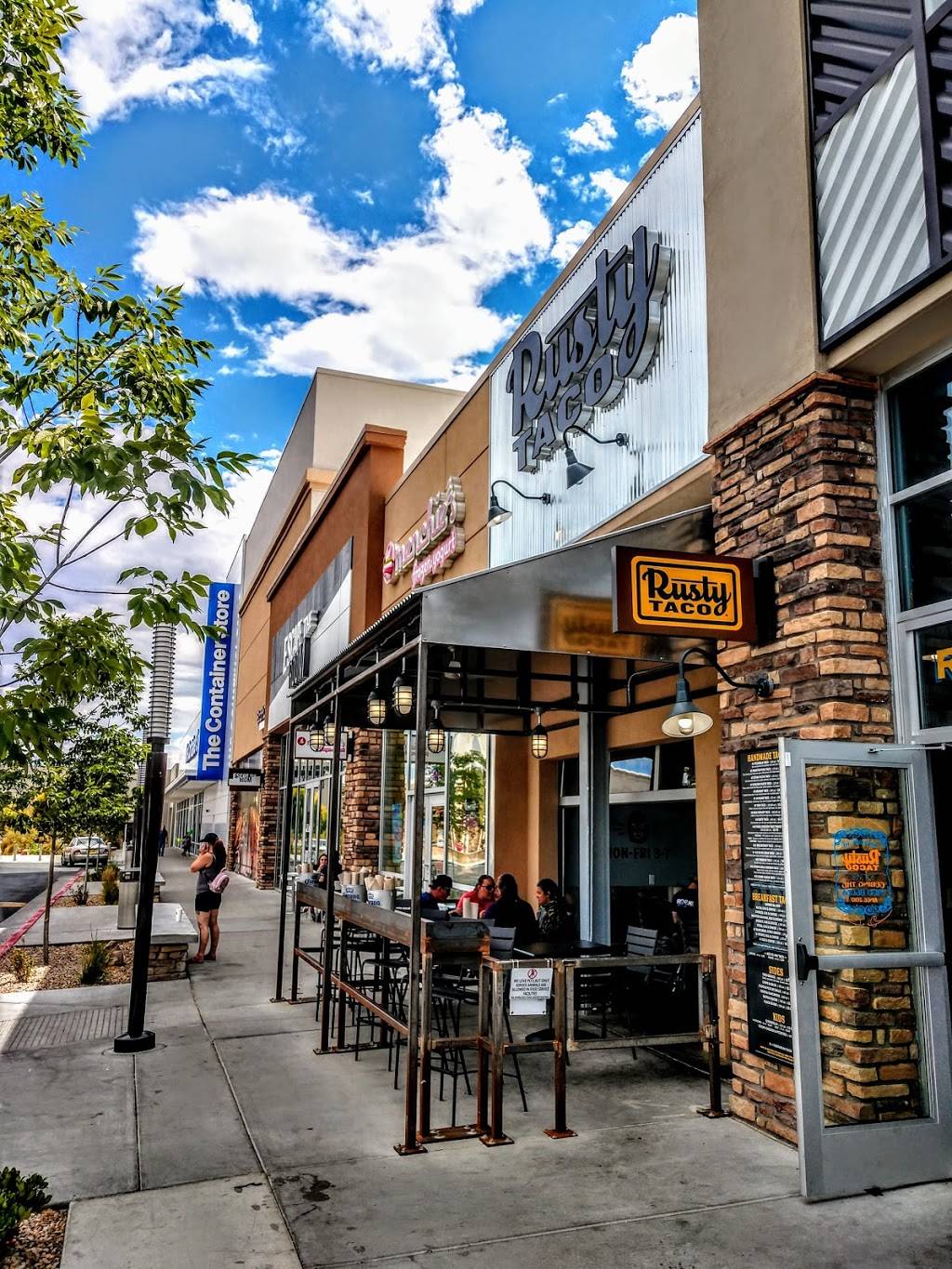 Rusty Taco | restaurant | 6600 Menaul Blvd NE #T-002, Albuquerque, NM 87110, USA | 5059664915 OR +1 505-966-4915