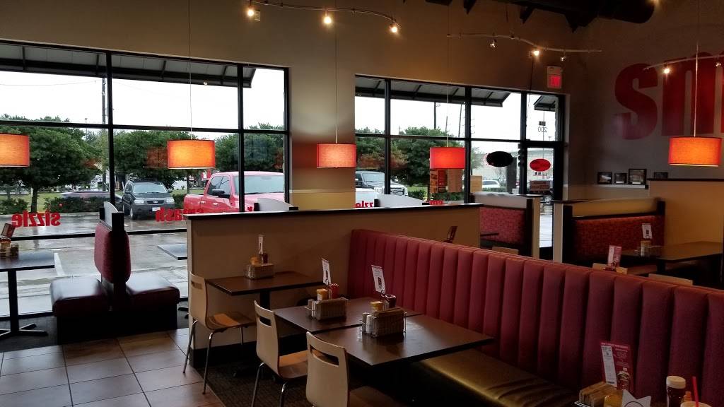 Smashburger | restaurant | 14201 Cypress Rosehill Rd, Cypress, TX 77429, USA | 8322204055 OR +1 832-220-4055