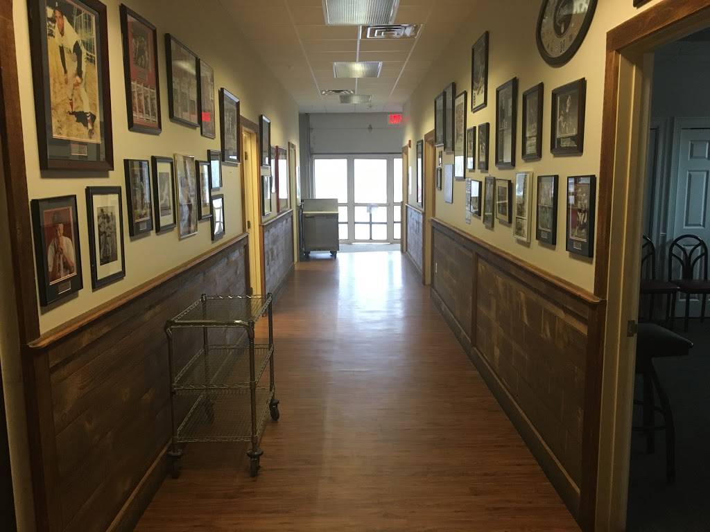 Kimballs Cavern | restaurant | 351 Pembroke St, Pembroke, NH 03275, USA | 6034857777 OR +1 603-485-7777