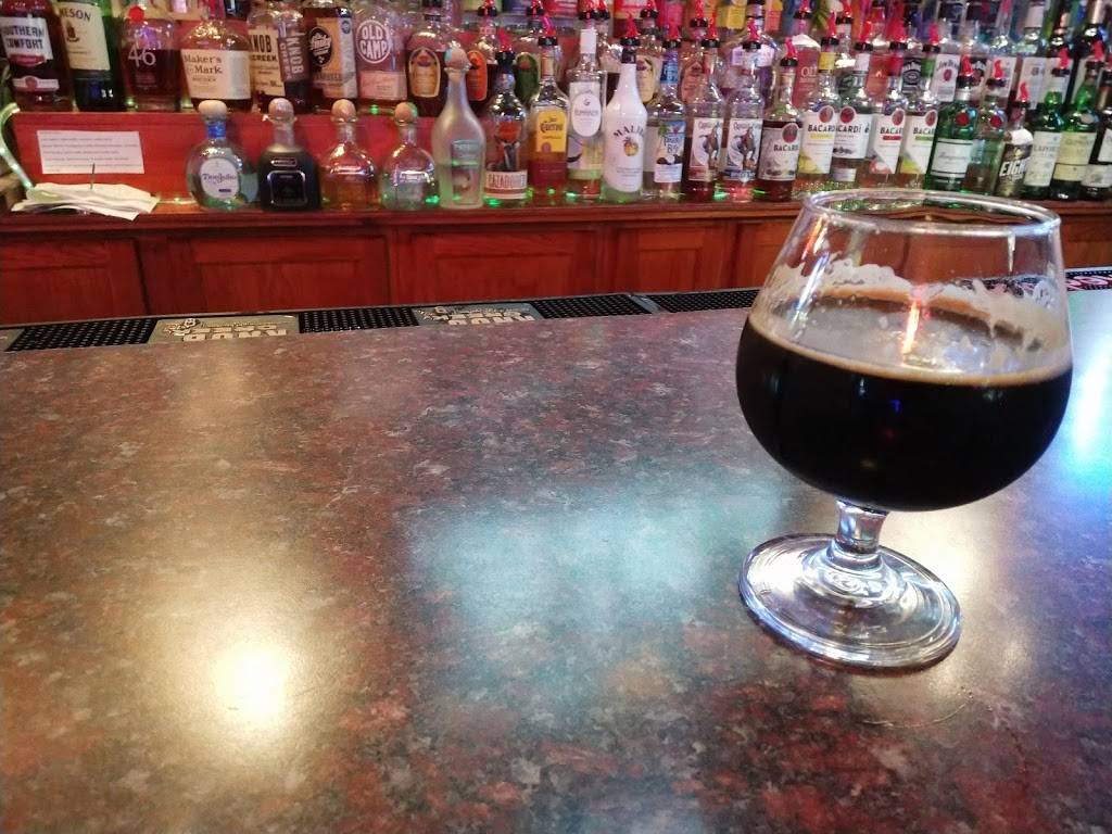 Sams Pizza & Pub Inc. | restaurant | 1017 Broadway, Highland, IL 62249, USA | 6186547171 OR +1 618-654-7171