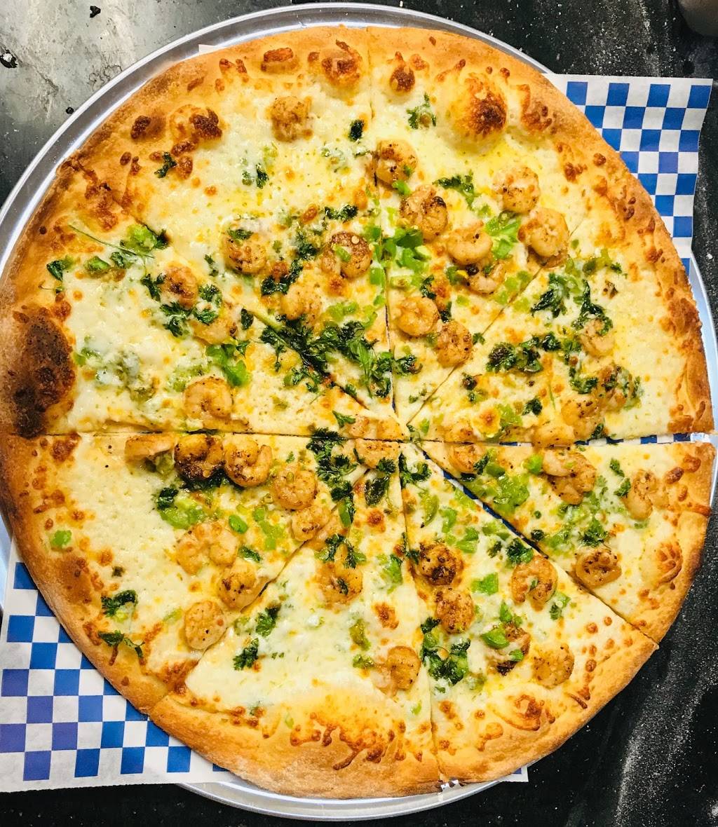 Urban 360 Pizza, Grill and Tap House | restaurant | 2119 Menaul Blvd NE, Albuquerque, NM 87107, USA | 5057172384 OR +1 505-717-2384