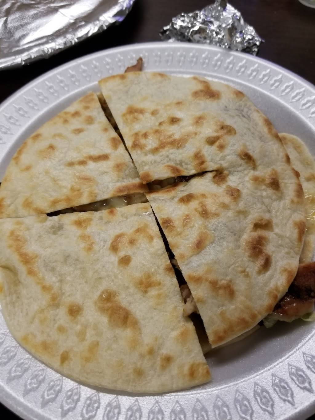 New Yummy Taco | restaurant | 17709 Union Tpke, Fresh Meadows, NY 11366, USA | 7185915521 OR +1 718-591-5521