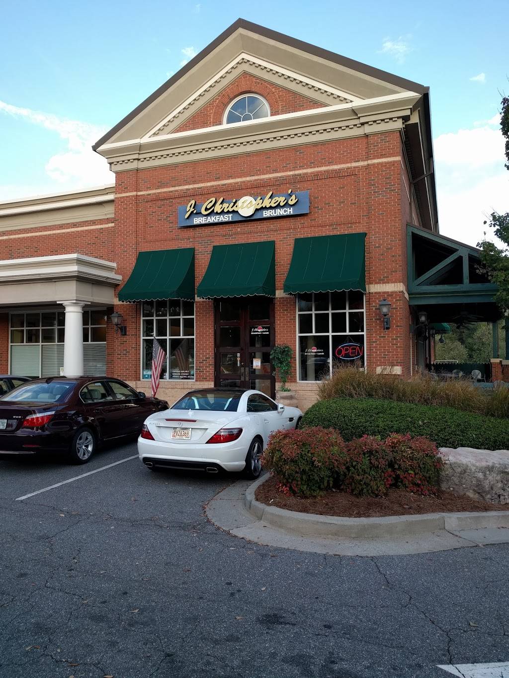 J. Christophers | restaurant | 3070 Windward Plaza, Alpharetta, GA 30005, USA | 7707408571 OR +1 770-740-8571