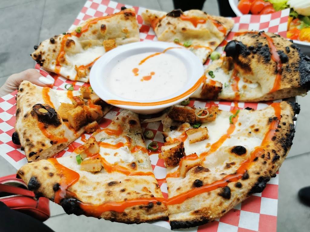 Pizza Sociale | restaurant | 448 W Olympic Blvd, Los Angeles, CA 90015, USA | 2136345444 OR +1 213-634-5444