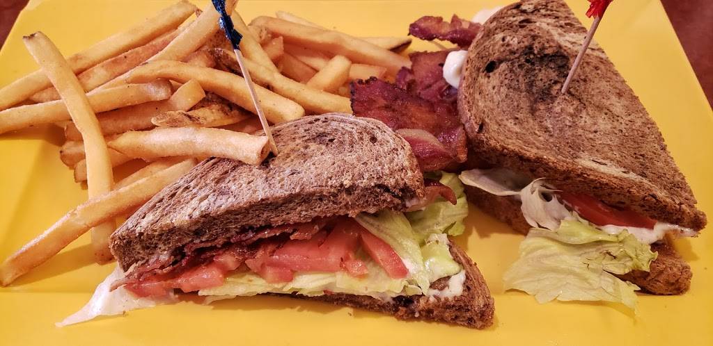 Bakers Square Restaurant & Bakery | restaurant | 3434 Freedom Dr, Springfield, IL 62704, USA | 2177875555 OR +1 217-787-5555