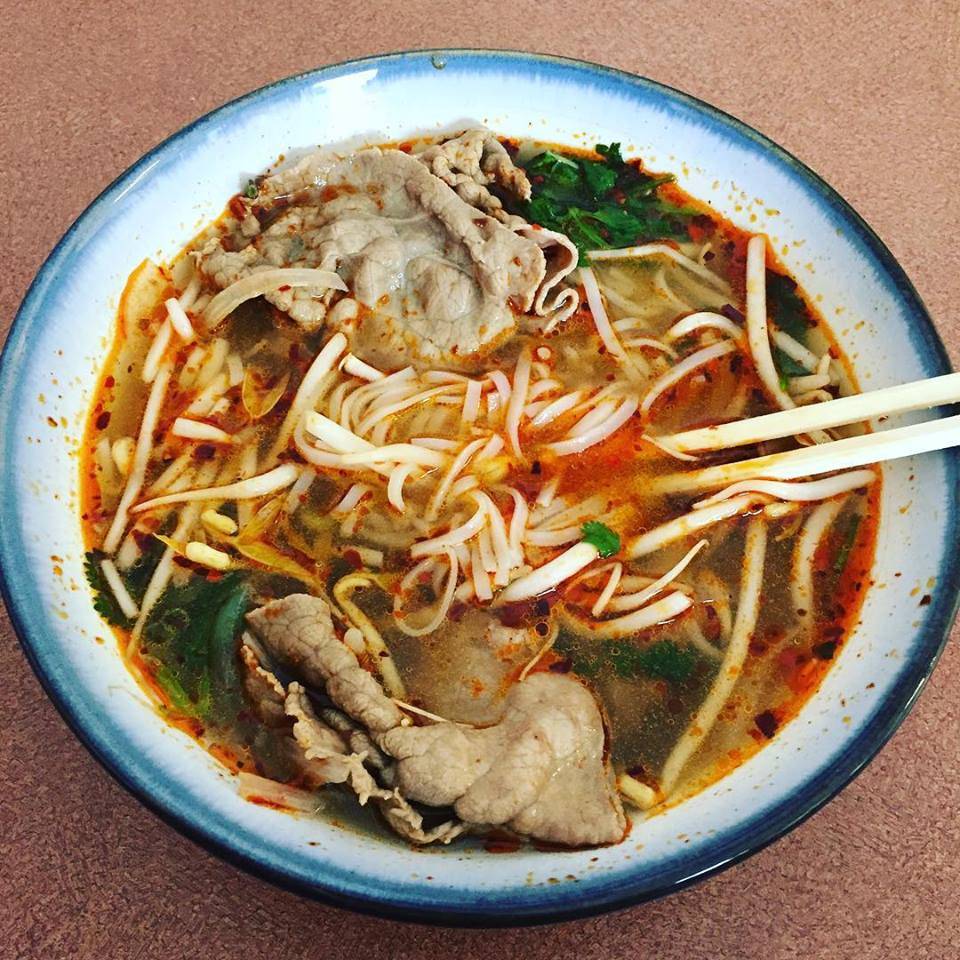 Pho Vietnam #3 | restaurant | 9001 Jewel Lake Rd #11, Anchorage, AK 99502, USA | 9072742033 OR +1 907-274-2033