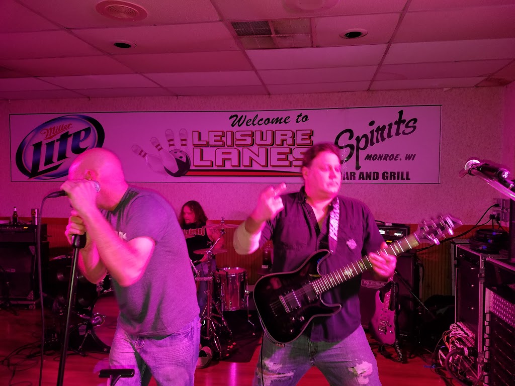 Leisure Lanes | restaurant | 2308 6th Ave, Monroe, WI 53566, USA | 6083288135 OR +1 608-328-8135