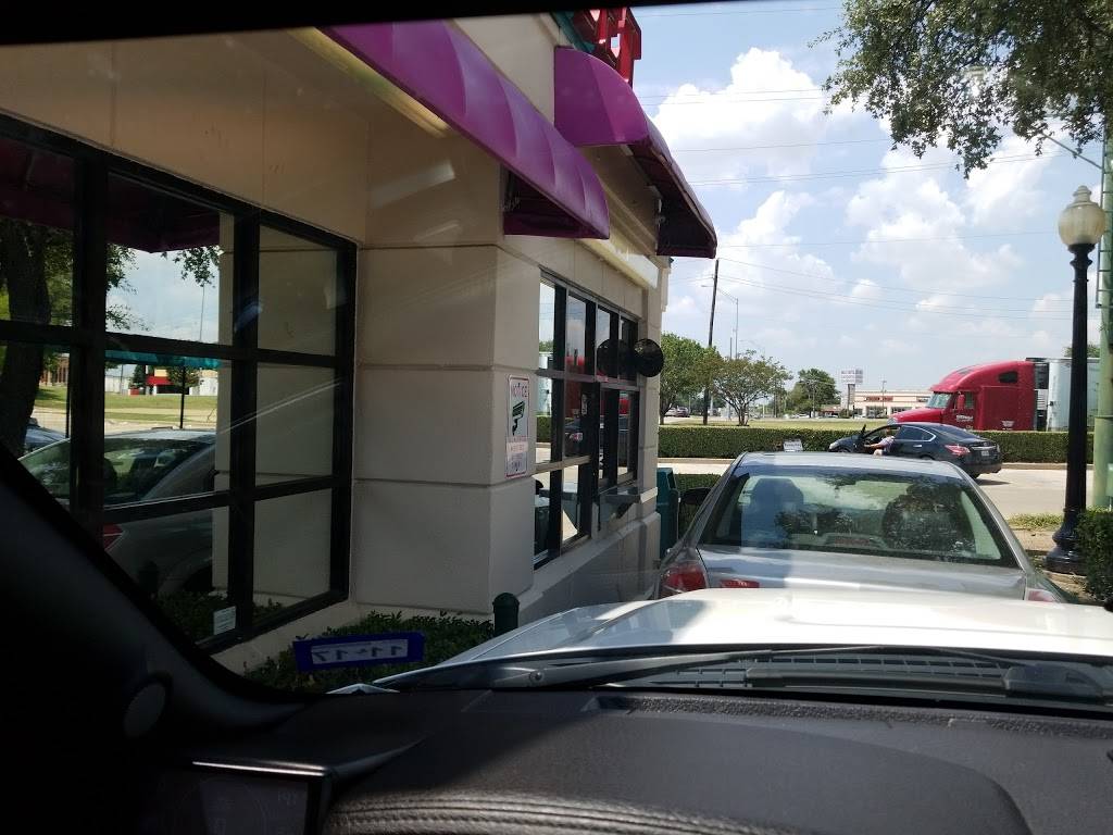 Burger Street | restaurant | 9180 Skillman St, Dallas, TX 75243, USA | 2143483127 OR +1 214-348-3127