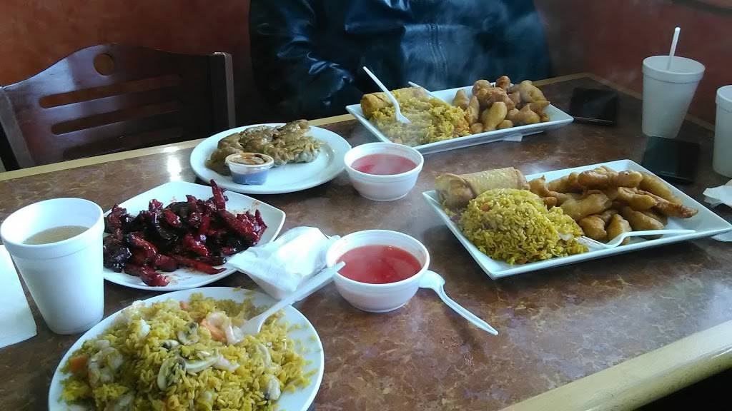 China Wok | restaurant | 3006 Broadview Rd, Cleveland, OH 44109, USA | 2163986363 OR +1 216-398-6363