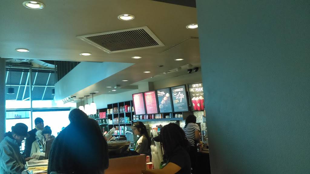 Starbucks | cafe | 1101 S Canal St Suite 100, Chicago, IL 60607, USA | 3122350429 OR +1 312-235-0429