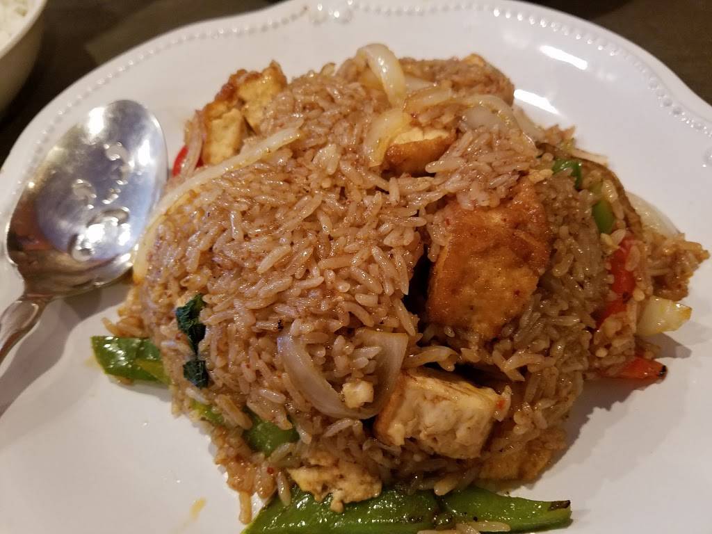 La Na Thai-French Cuisine | restaurant | 33 W State St, Media, PA 19063, USA | 6108927787 OR +1 610-892-7787