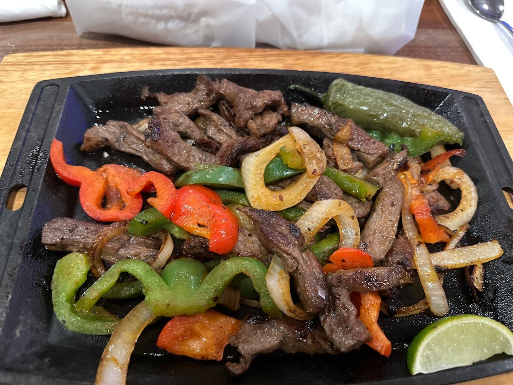 Lolas Tacos and Tequila | restaurant | 6170 W Grand Ave #337, Gurnee, IL 60031, USA | 8478551201 OR +1 847-855-1201