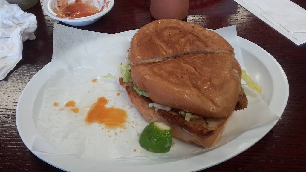 Pancho’s Taqueria & Catering | restaurant | 909 W Wise Rd, Schaumburg, IL 60193, USA | 2246539964 OR +1 224-653-9964