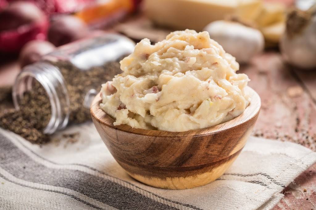 Famous Daves (To Go Only) | restaurant | 12036 Lakewood Blvd, Downey, CA 90242, USA | 5628030108 OR +1 562-803-0108