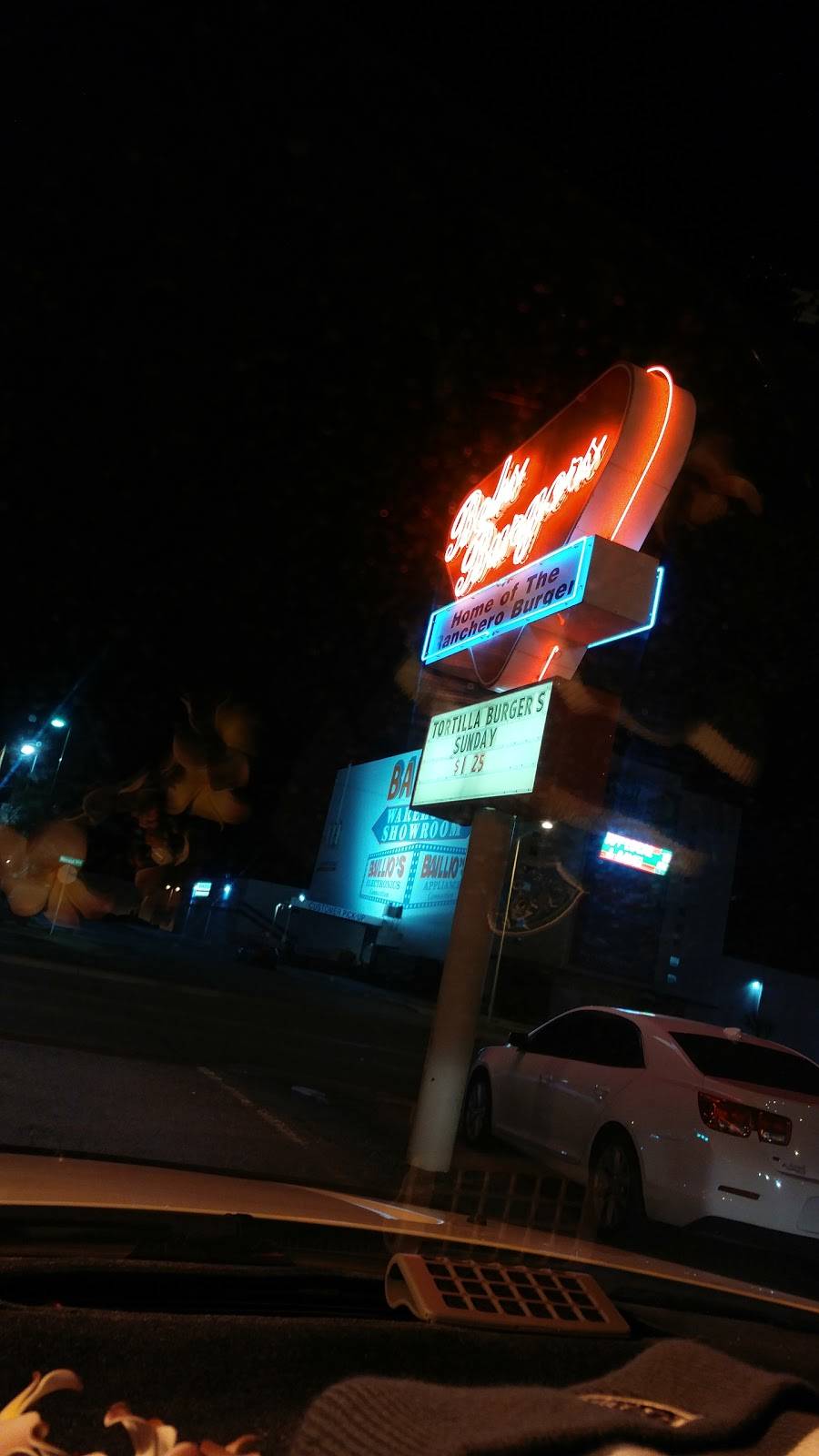 Bobs Burgers | restaurant | 5214 Menaul Blvd NE, Albuquerque, NM 87110, USA | 5058759603 OR +1 505-875-9603