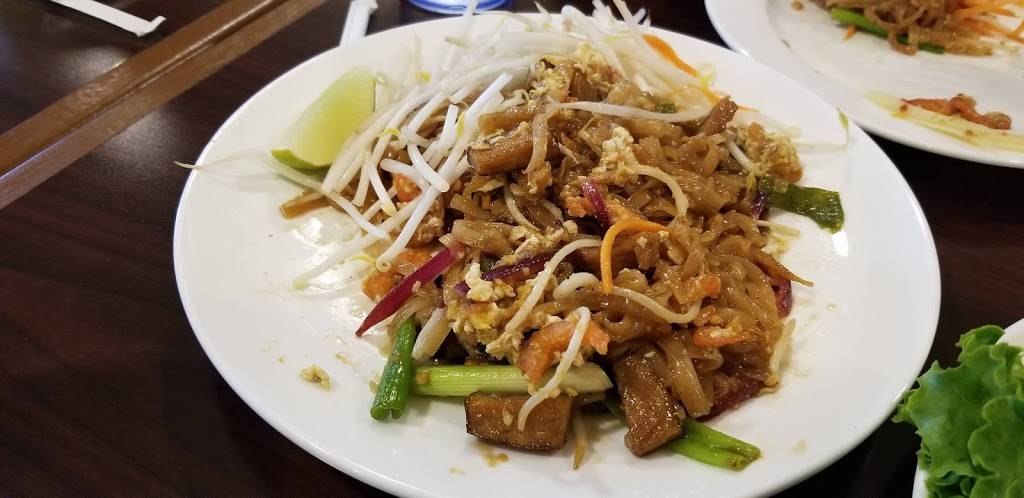 Tantawan Thai Kitchen | restaurant | 1557 East Amar Road D & E, West Covina, CA 91792, USA | 6269771022 OR +1 626-977-1022