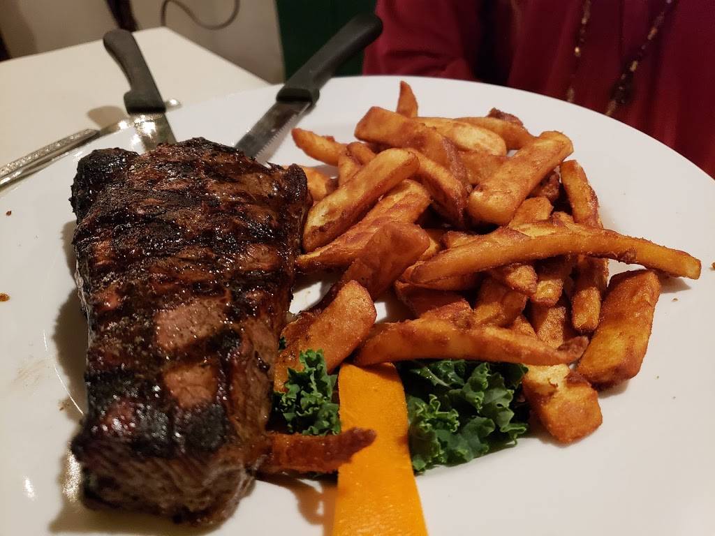 Mahles Restaurant and Lounge | restaurant | 24945 Detroit Rd, Westlake, OH 44145, USA | 4408996602 OR +1 440-899-6602