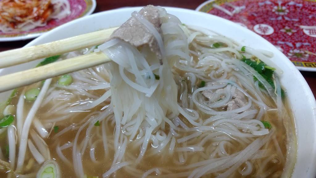 PHOever YUM | restaurant | 425 S Western Ave, Los Angeles, CA 90020, USA | 2139867799 OR +1 213-986-7799