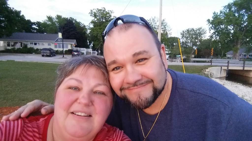 Sunset Bar & Grill/Boat Launch | restaurant | 3810 Rileys Point Rd, Sturgeon Bay, WI 54235, USA | 9208245130 OR +1 920-824-5130