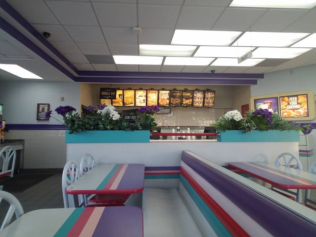 Taco Bell | meal takeaway | 5301 Portage Rd, Kalamazoo, MI 49002, USA | 2693855972 OR +1 269-385-5972
