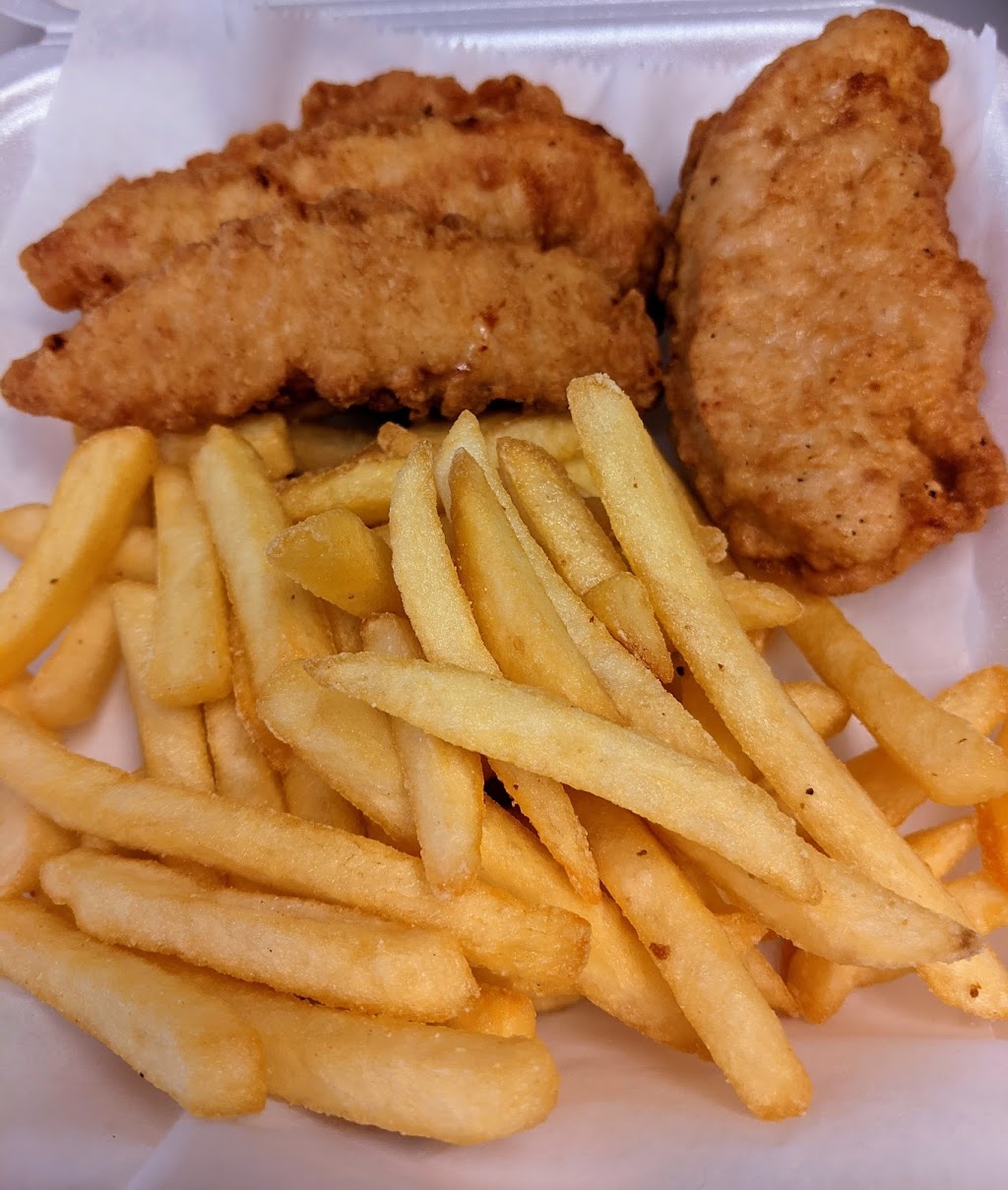 Chubby Guys Phillys and Pies | restaurant | 1600 S Highland Ave, Clearwater, FL 33763, USA | 8133002732 OR +1 813-300-2732