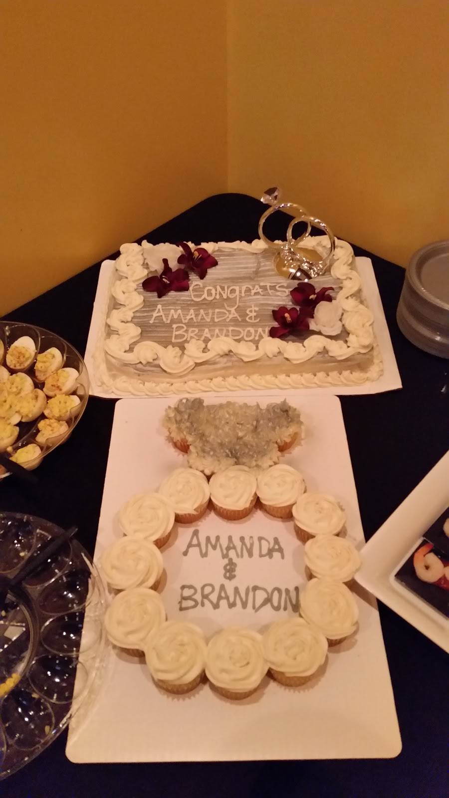 The Linger Martini Bar | night club | 4142 W 167th St, Oak Forest, IL 60452, USA | 7089600481 OR +1 708-960-0481