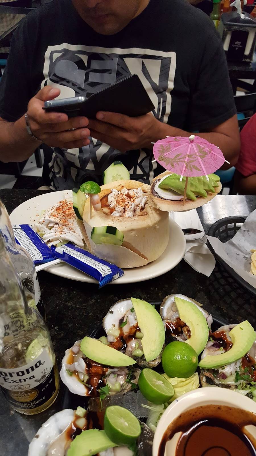 Mariscos Camaron Pelao | restaurant | 350 N Dysart Rd #201, Goodyear, AZ 85338, USA | 6239258200 OR +1 623-925-8200