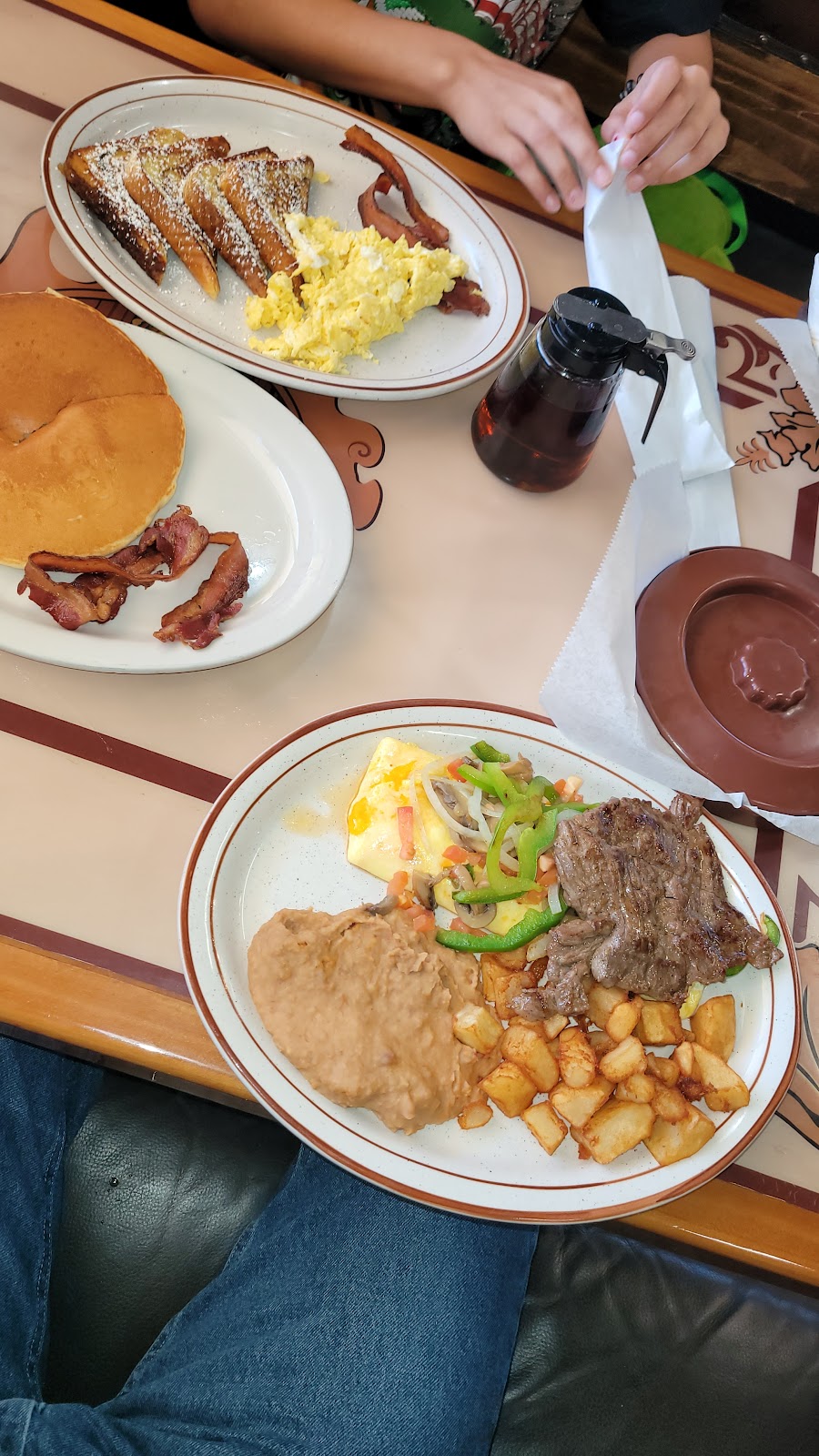 Agave Jalisco Restaurant @ Staples St. | restaurant | 5922 S Staples St, Corpus Christi, TX 78413, USA | 3619929300 OR +1 361-992-9300