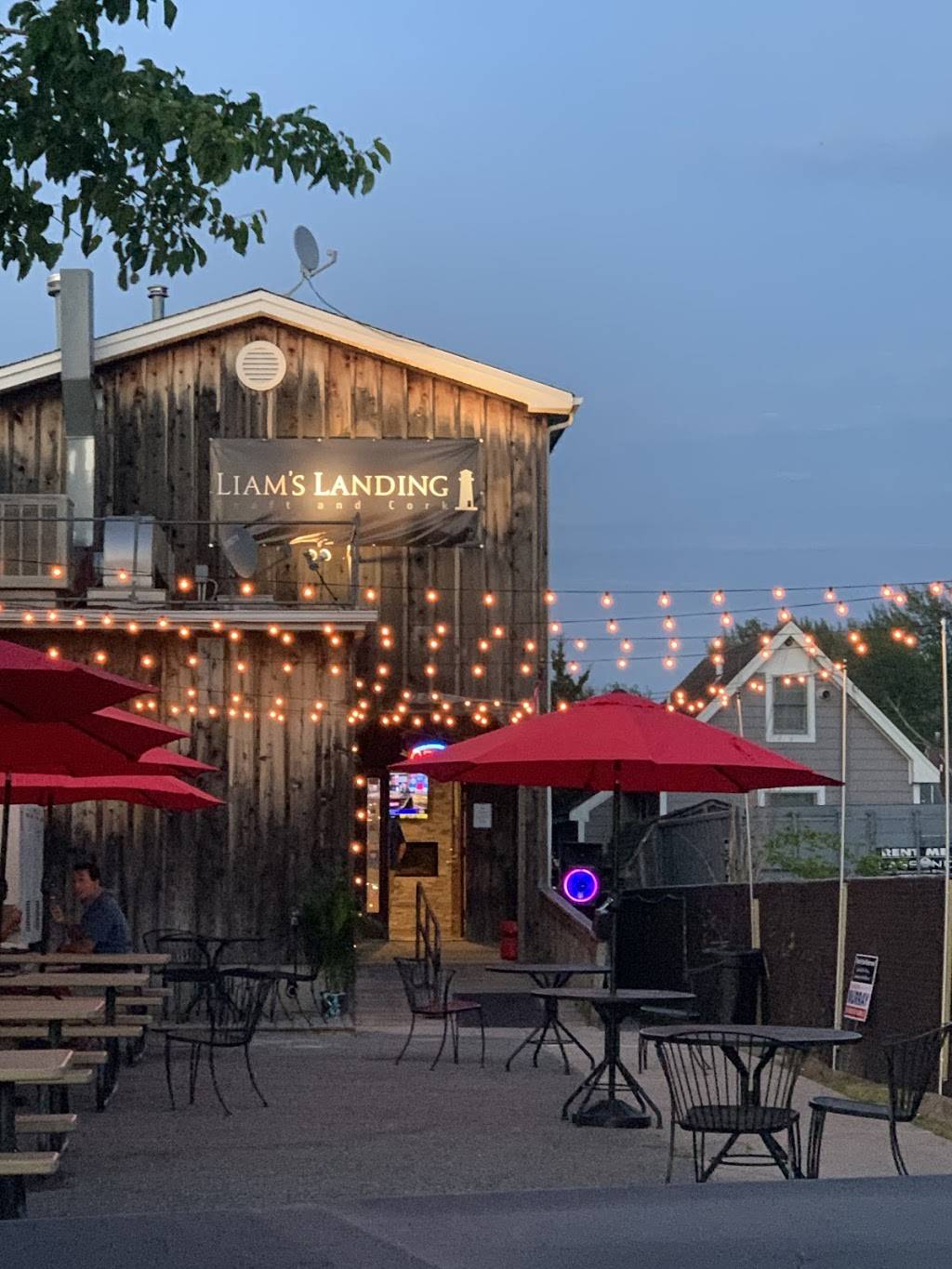 Liams Landing | restaurant | 248 S Ketcham Ave, Amityville, NY 11701, USA | 6316912722 OR +1 631-691-2722