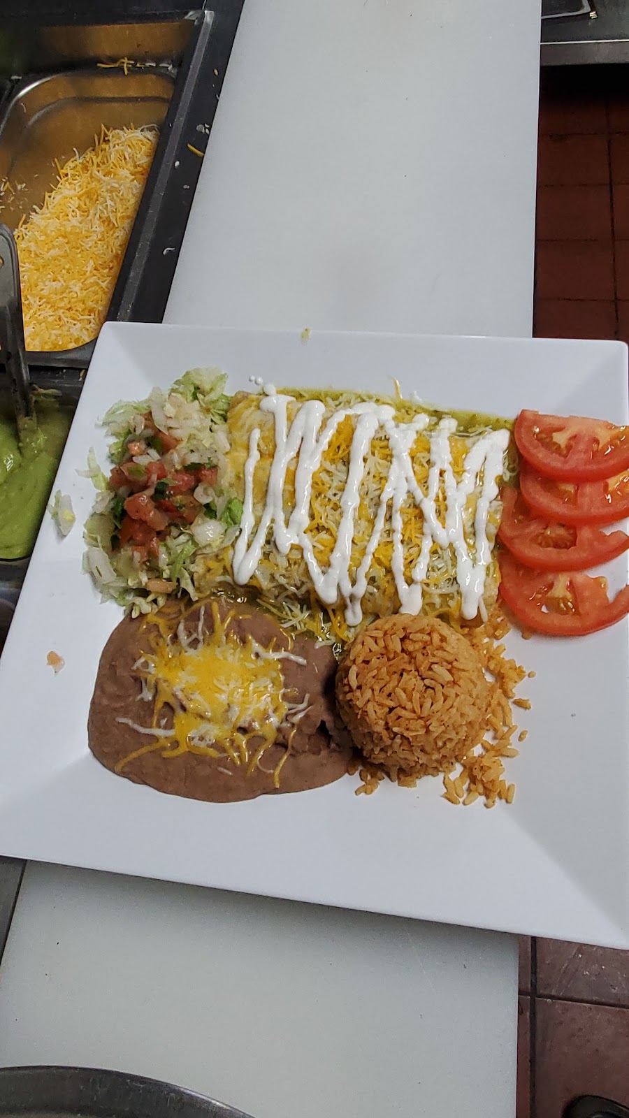 Tavos Tacos N Beer | restaurant | 558 Jamacha Road, El Cajon, CA 92019, USA | 6195930576 OR +1 619-593-0576