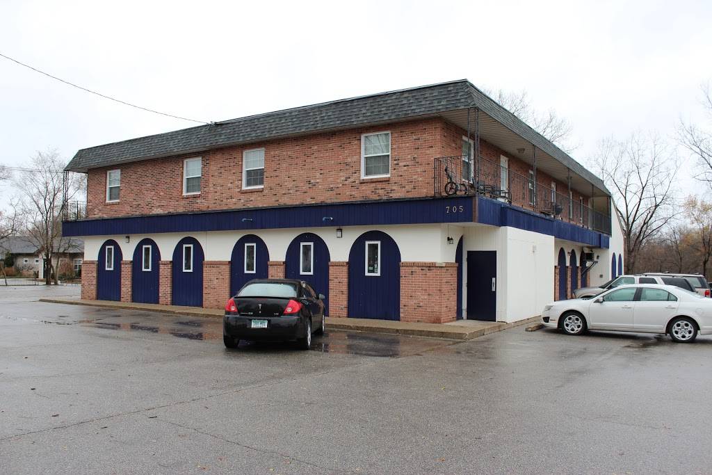 Freddies Tavern | restaurant | 705 S Adams St, Mt Pleasant, MI 48858, USA | 9897732180 OR +1 989-773-2180