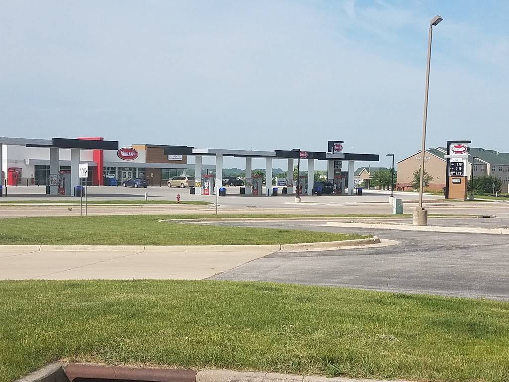 Kum & Go | meal takeaway | 2600 Holiday Rd, Coralville, IA 52241, USA | 3193373136 OR +1 319-337-3136