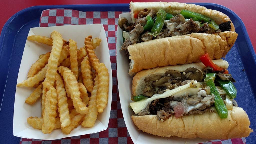 Big Mills Cheesesteaks | restaurant | 2111 NW 13th St, Gainesville, FL 32609, USA | 3522045122 OR +1 352-204-5122