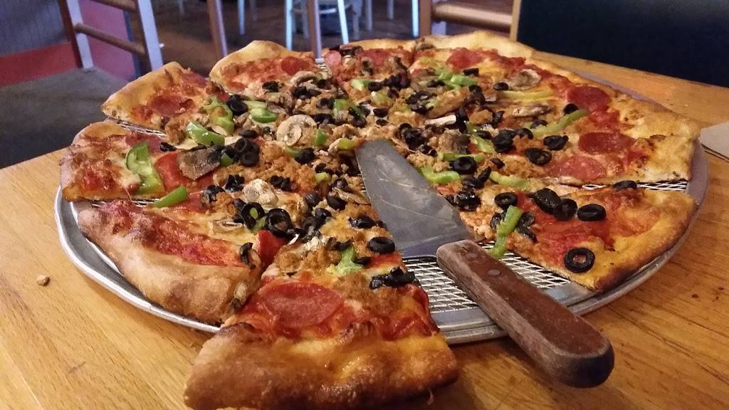 Copper Rail Bar & Grill | restaurant | 174 S Main St, Brighton, CO 80601, USA | 3036559933 OR +1 303-655-9933