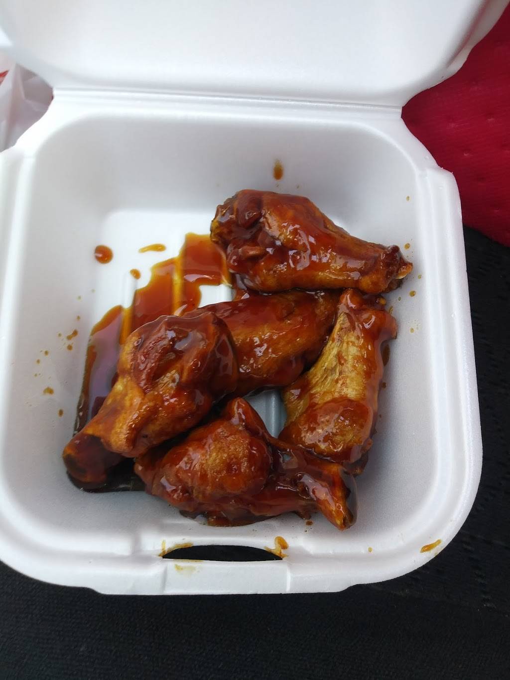 Wing Shack 8th Avenue | restaurant | 2704 8th Ave, Garden City, CO 80631, USA | 9703567900 OR +1 970-356-7900