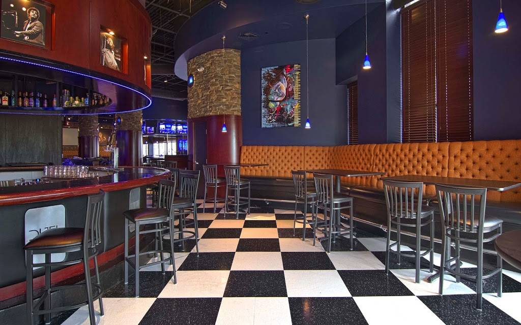 DUEL Novi | restaurant | 42875 Grand River Ave, Novi, MI 48375, USA | 2485134686 OR +1 248-513-4686