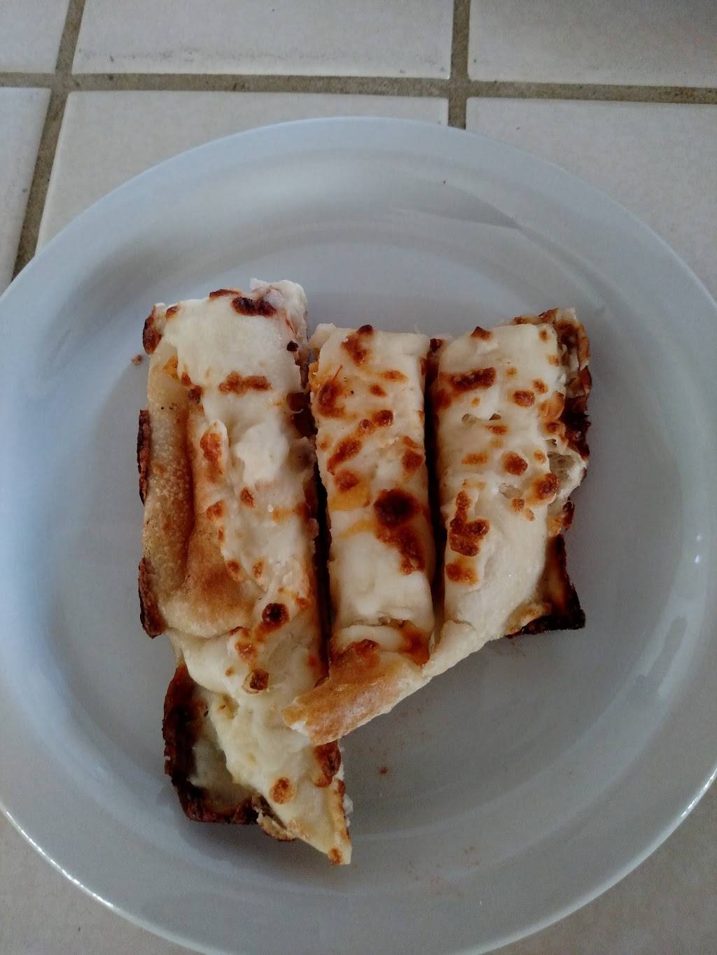 LA Pizza | meal delivery | 15215 7th St, Victorville, CA 92395, USA | 7606949860 OR +1 760-694-9860