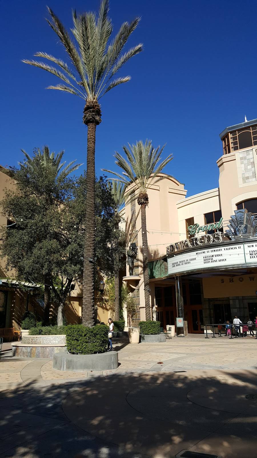 Westfield Valencia Town Center | shopping mall | 24201 West Valencia Blvd, Valencia, CA 91355, USA | 6612540213 OR +1 661-254-0213