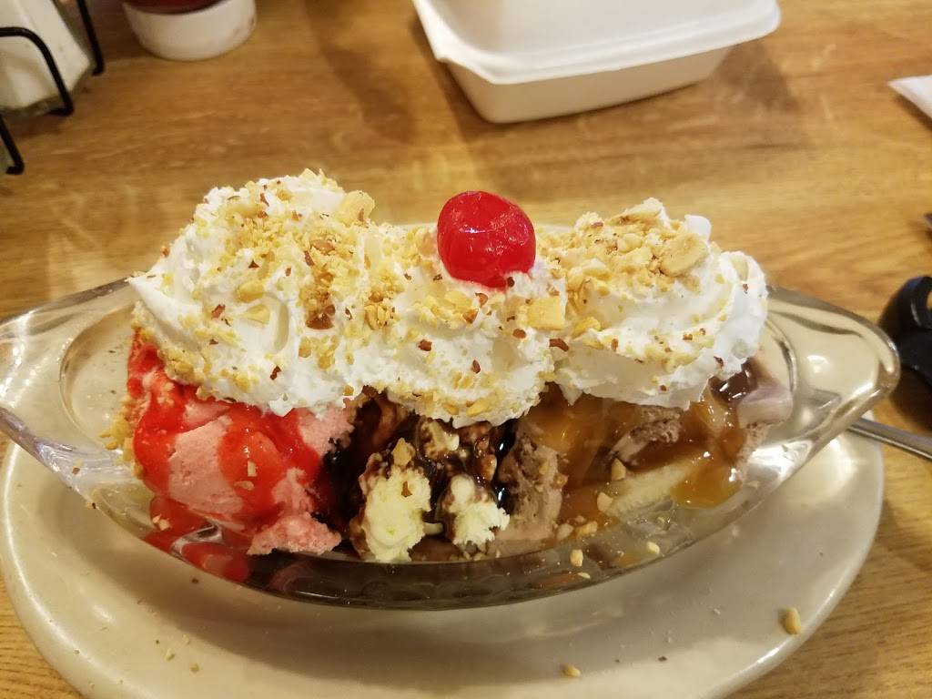 BIG BOY | restaurant | 3366 Biddle Ave, Wyandotte, MI 48192, USA | 7342858400 OR +1 734-285-8400