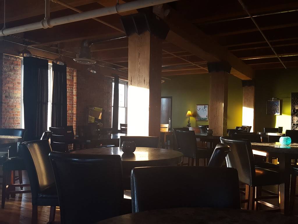 J.W. Crancers | restaurant | 530 Delaware St, Leavenworth, KS 66048, USA | 9136179224 OR +1 913-617-9224