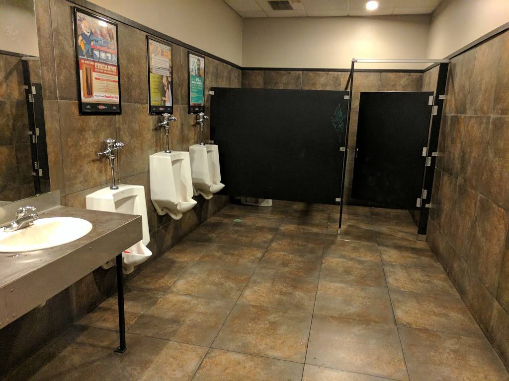 Rounders Sports Bar & Grill | restaurant | 414 S Front St, Mankato, MN 56001, USA | 5073887767 OR +1 507-388-7767