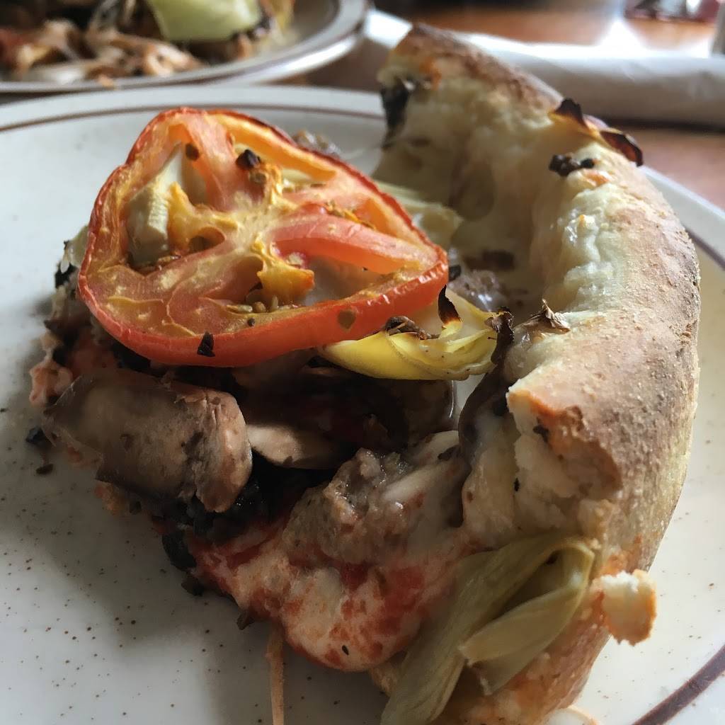 Old Chicago Pizza Restaurant | restaurant | 41 Petaluma Blvd N, Petaluma, CA 94952, USA | 7077633897 OR +1 707-763-3897