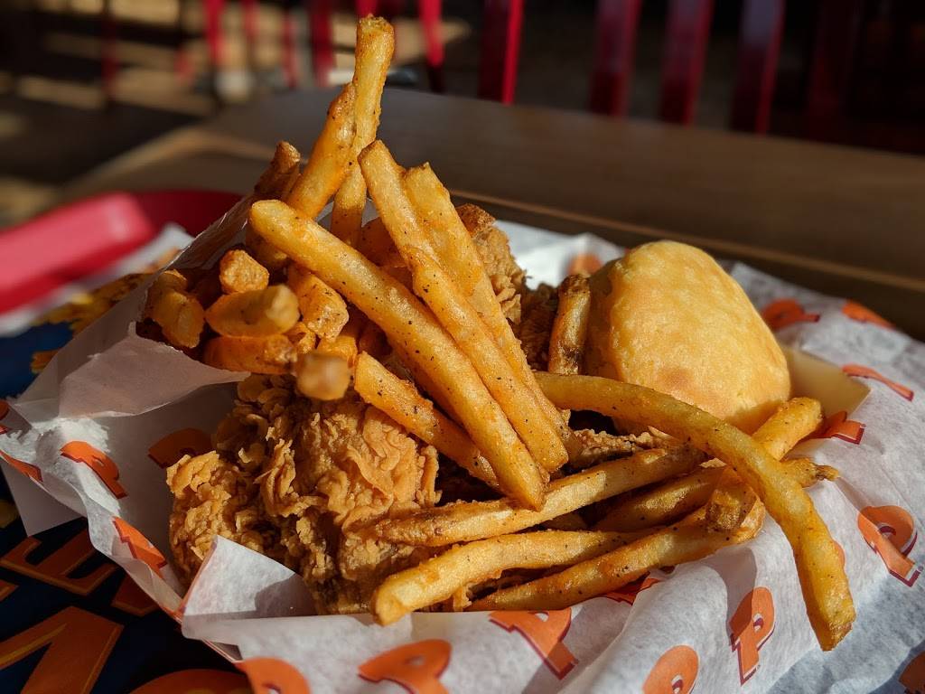 Popeyes Louisiana Kitchen | restaurant | 34960 Enchanted Pkwy S, Federal Way, WA 98003, USA | 2535175472 OR +1 253-517-5472