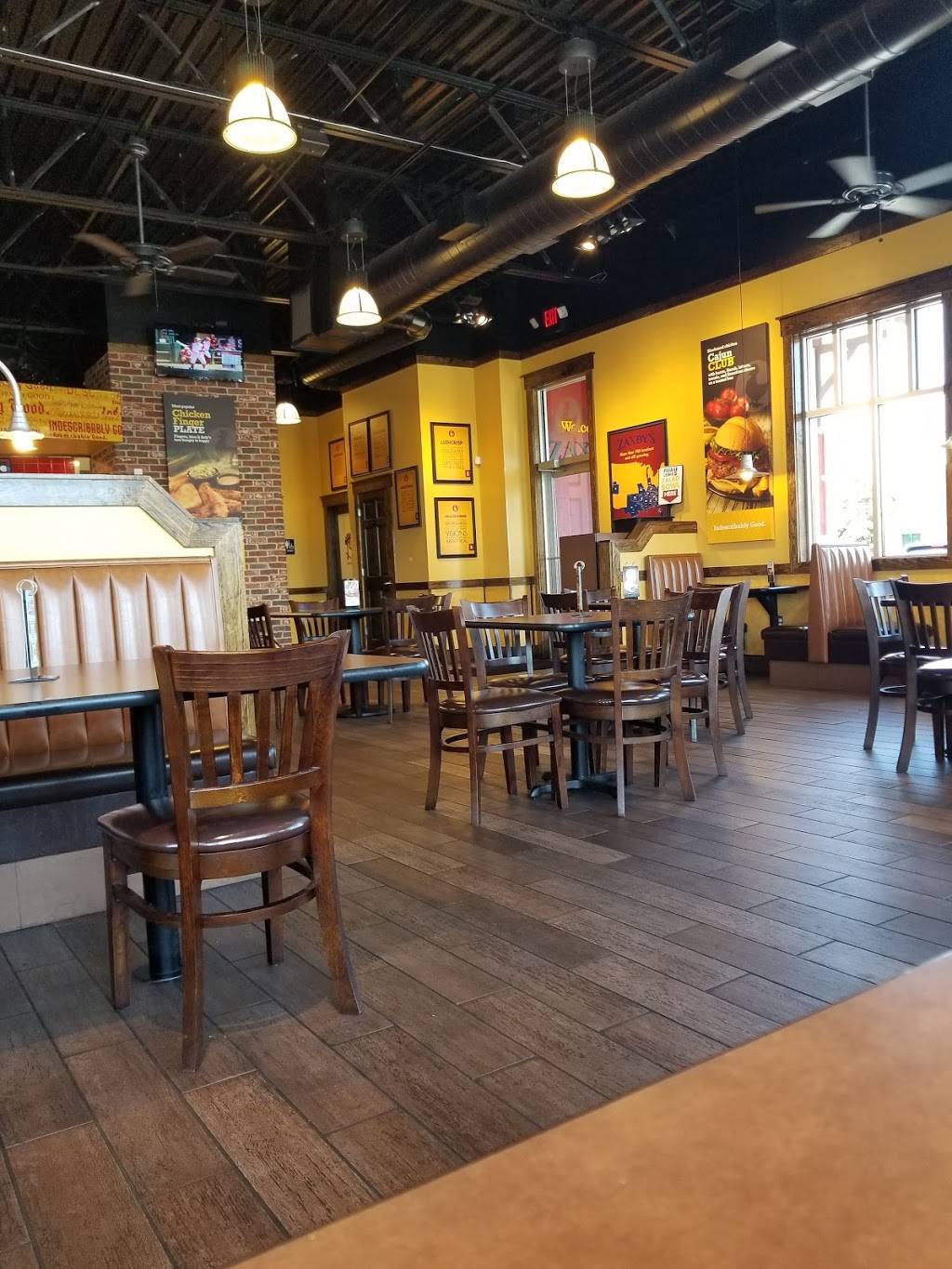 Zaxbys Chicken Fingers & Buffalo Wings | restaurant | 2119 1/2 N Locust Ave, Lawrenceburg, TN 38464, USA | 9312446670 OR +1 931-244-6670