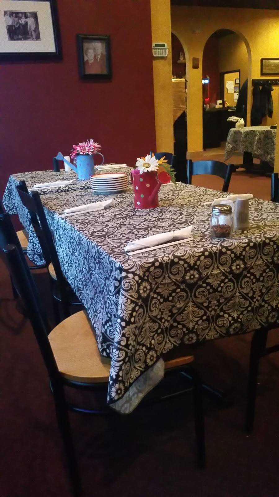 Nonnis Ristorante | restaurant | 4042 Belmont Ave, Youngstown, OH 44505, USA | 3307590300 OR +1 330-759-0300