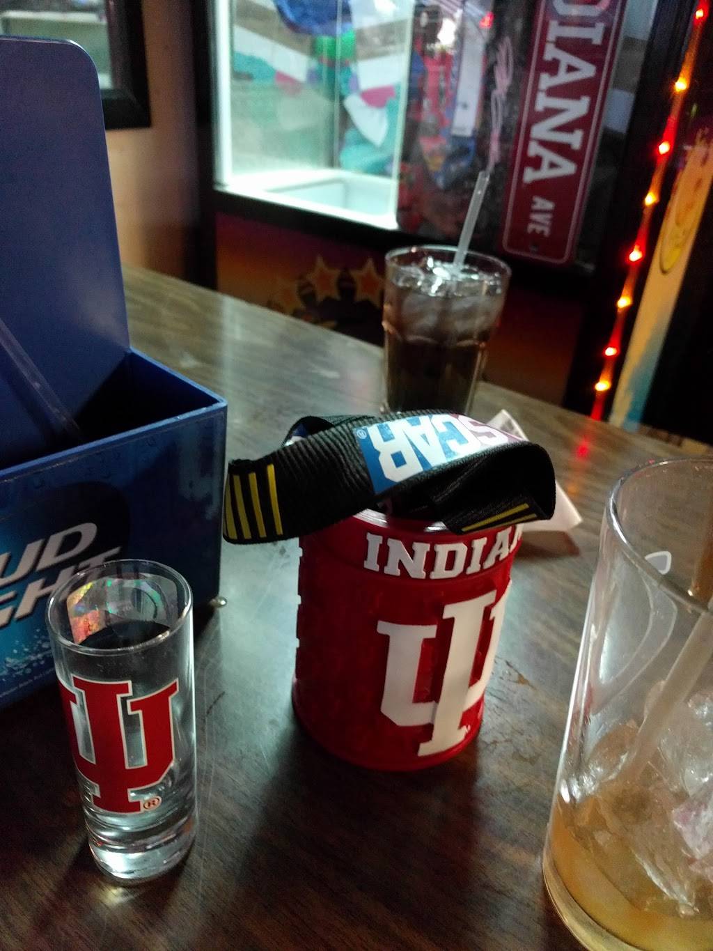 Mikes Speedway Lounge | restaurant | 3701 W 16th St, Indianapolis, IN 46222, USA | 3176318807 OR +1 317-631-8807