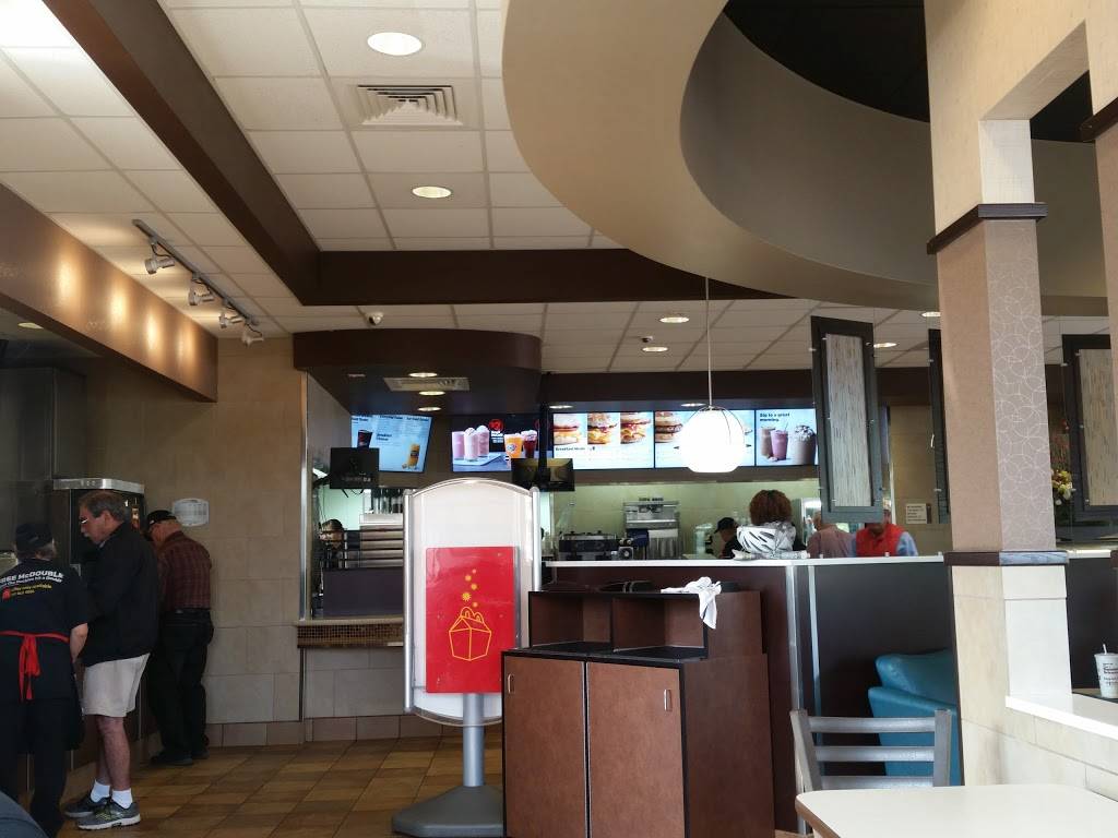 McDonalds | restaurant | 5550 W Dartmouth Ave, Denver, CO 80227, USA | 3039860814 OR +1 303-986-0814