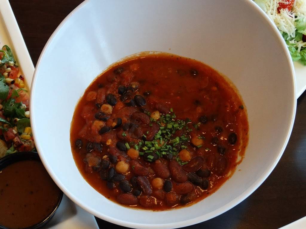 Fusion | restaurant | 3501 Atlantic Ave, Virginia Beach, VA 23451, USA | 7574259000 OR +1 757-425-9000