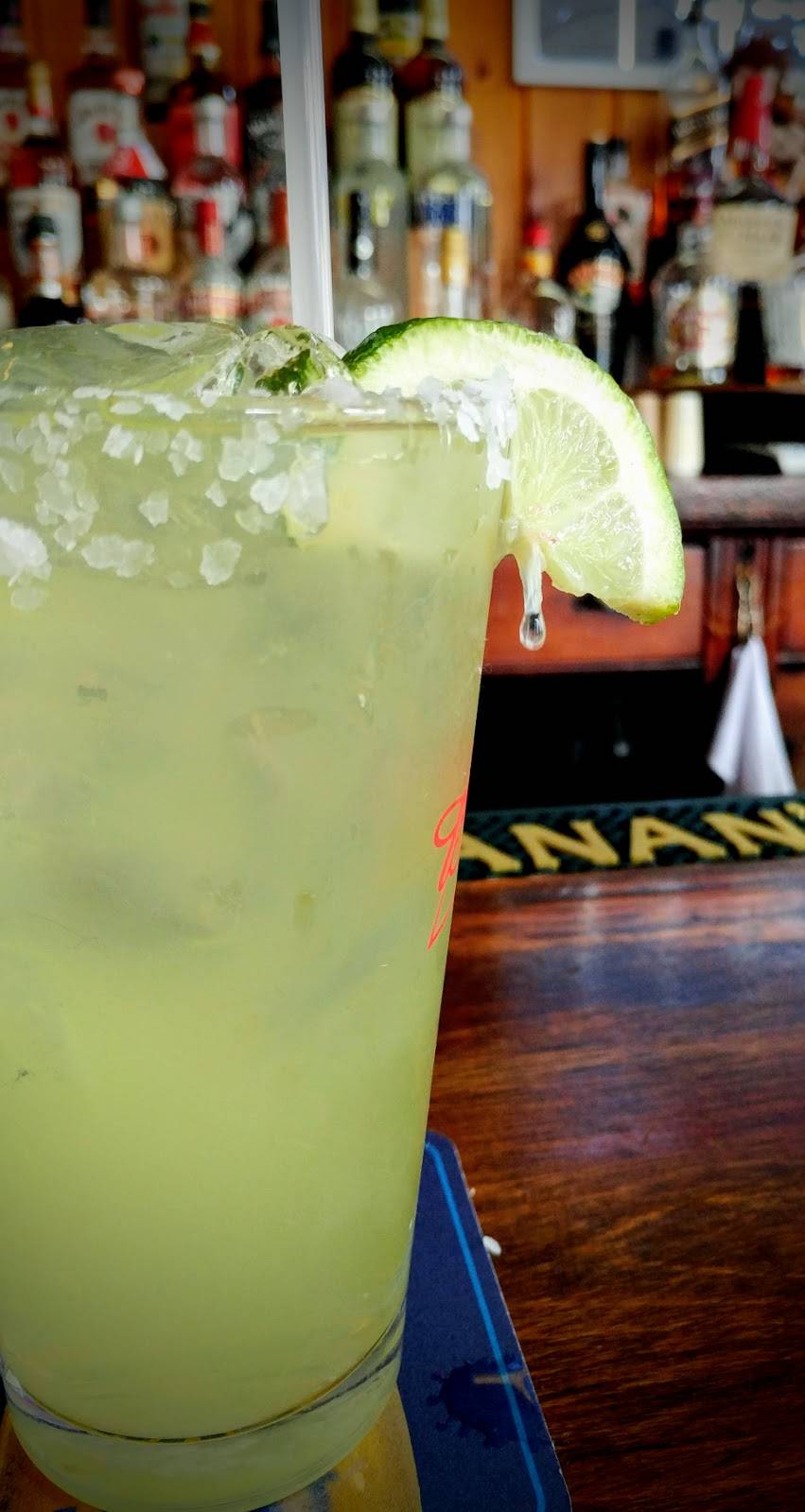 Straight Home Inn | restaurant | 688 Lexington Ave, Rochester, NY 14613, USA | 5854580020 OR +1 585-458-0020